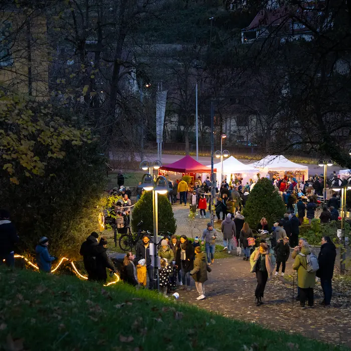 Weihnachtsmarkt 24